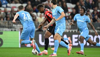 OGC Nice vs SC Freiburg (00:45 – 07/11) | Xem lại trận đấu